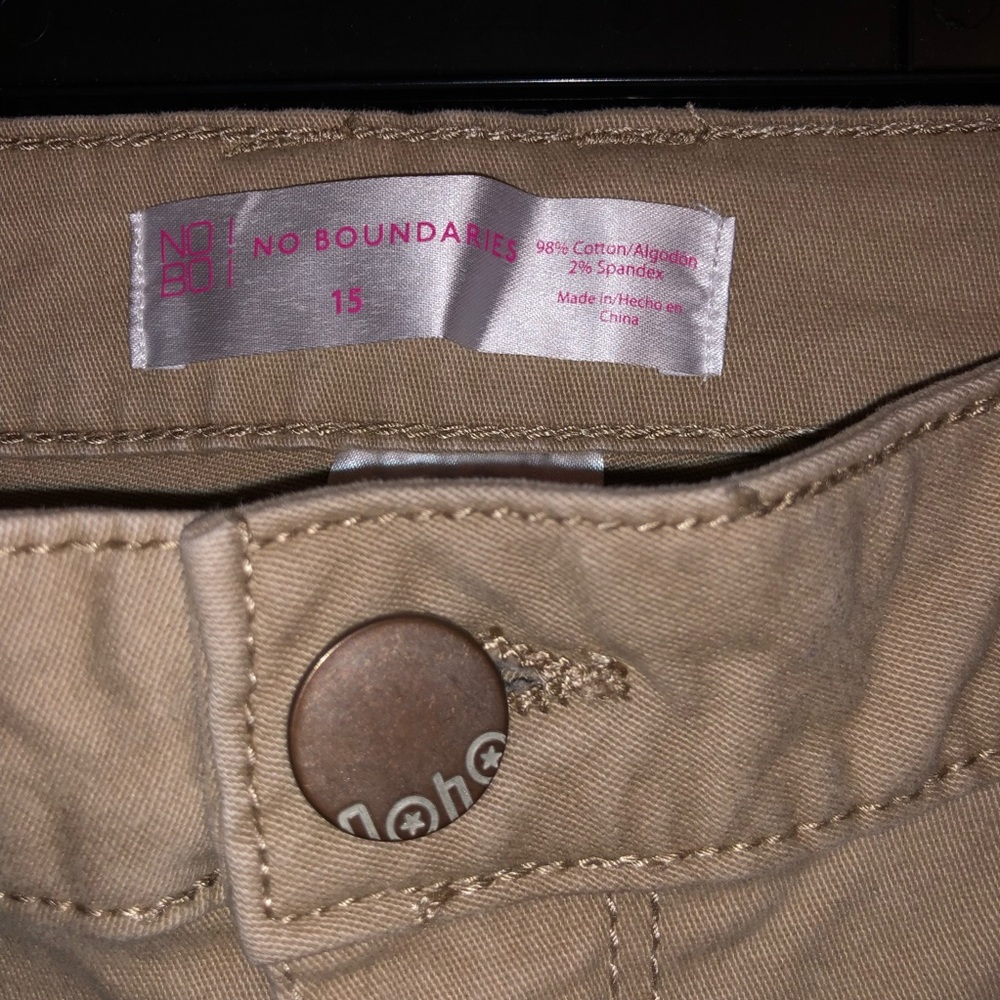 No Boundaries Khaki Jeans - Picture 3 of 5